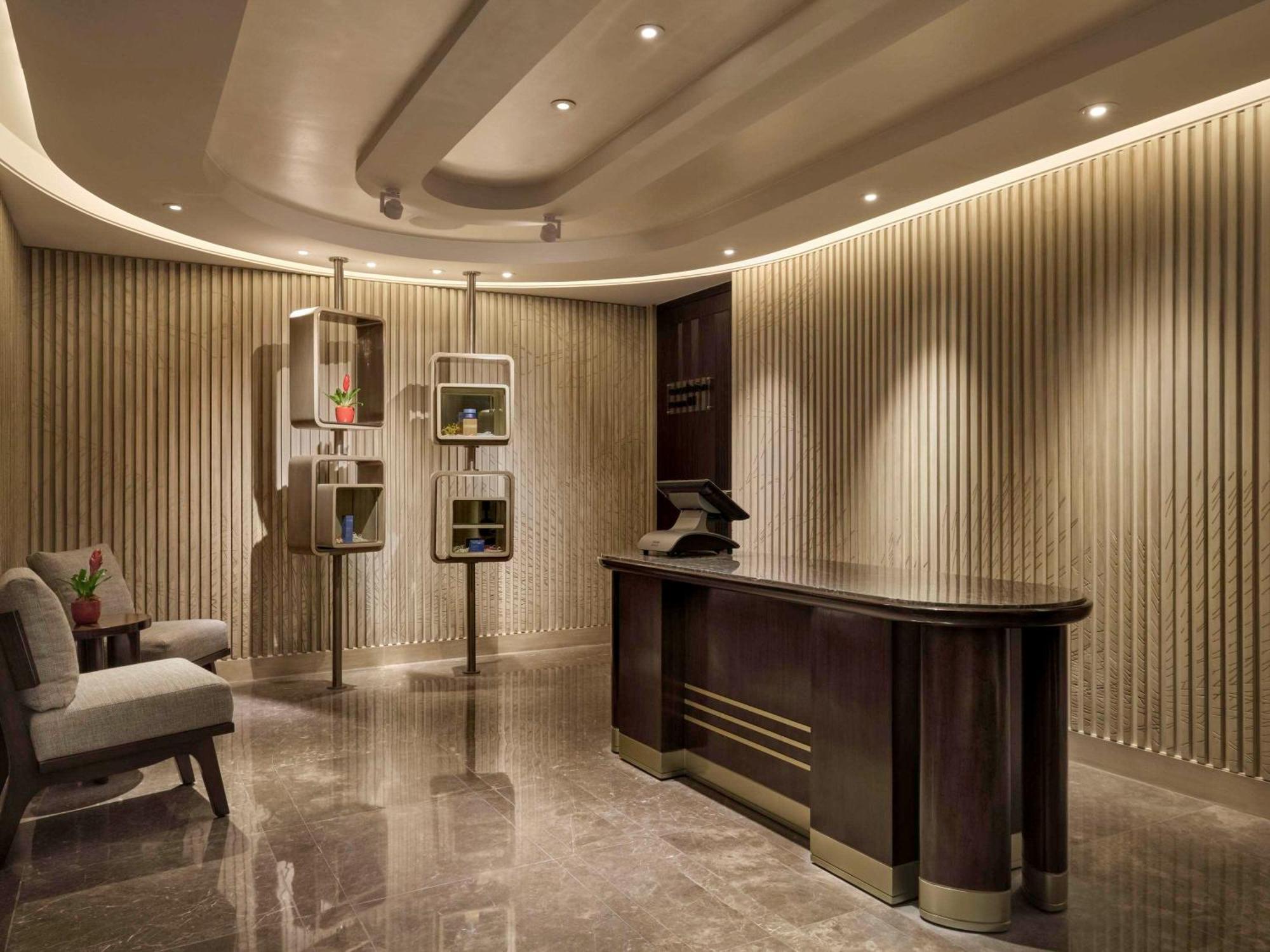 Swissotel Clark Philippines Clark Field Экстерьер фото